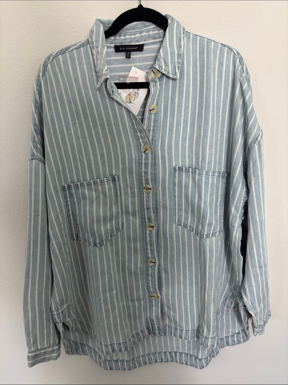Blu Pepper Aspen Top Blue Women’s Size M NWT - Picture 2 of 5